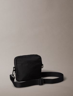 Мужская сумка Calvin Klein Nylon Monologo Crossbody, цвет: Чёрный — фото 2