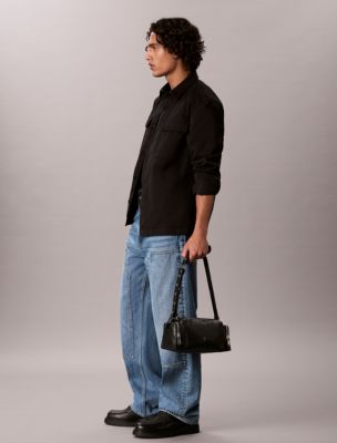 Мужская сумка Calvin Klein Embossed Monologo Zip Flight, цвет: Чёрный — фото 4