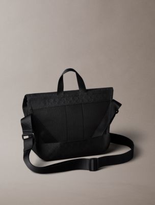 Мужская сумка Calvin Klein Utility Emblem Logo Messenger, цвет: Чёрный — фото 2