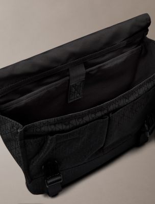 Мужская сумка Calvin Klein Utility Emblem Logo Messenger, цвет: Чёрный — фото 3