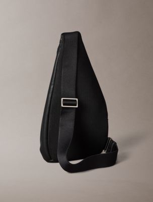 Мужские сумки Calvin Klein Hardware Logo Sling — фото 2