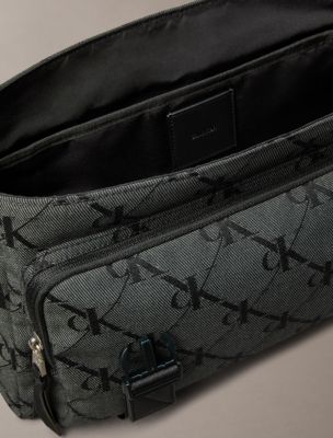 Мужские сумки Calvin Klein Monogram Jacquard Flap Messenger — фото 2