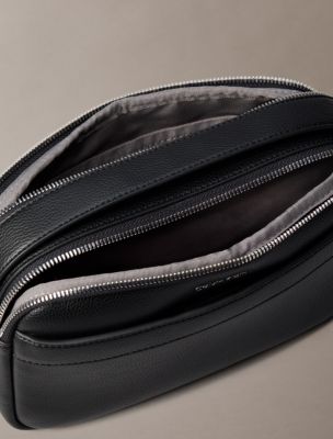 Мужские сумки Calvin Klein Raised Logo Camera — фото 2