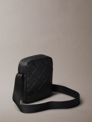 Мужские сумки Calvin Klein Debossed Emblem Logo Reporter — фото 2