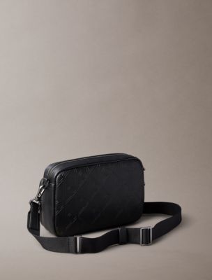 Мужская сумка Calvin Klein Debossed Emblem Logo Camera, цвет: Чёрный — фото 2