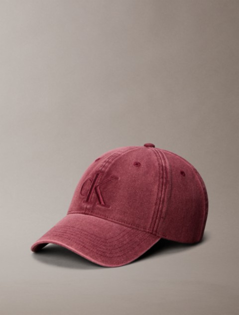 Женские кепки Calvin Klein Embroidered Monogram Garment-Dyed