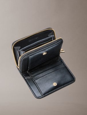 Женские кошельки Calvin Klein Leather Medium Zip Wallet — фото 2