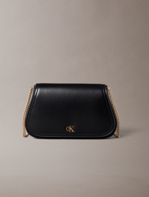 Женские кошельки Calvin Klein Curved Monogram Chain Wallet