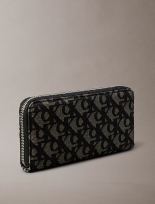 Женские кошельки Calvin Klein Allover Monogram Long Zip Wallet — фото 2