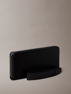 Женский кошелёк Calvin Klein Signature Logo Strap Zip, цвет: Чёрный — фото 2