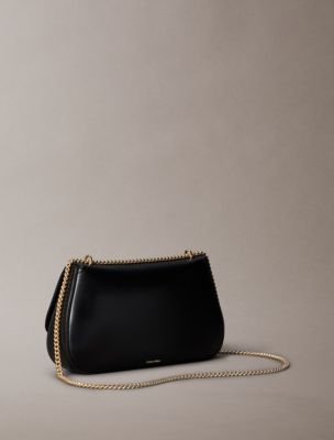 Женская сумка Calvin Klein Monogram Hardware Chain Shoulder, цвет: Чёрный — фото 2