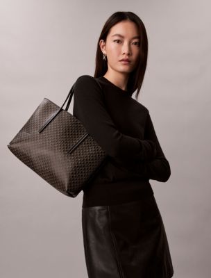 Женские сумки Calvin Klein Allover Emblem Logo Small with Pouch — фото 5