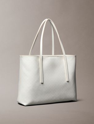 Женская сумка Calvin Klein Allover Emblem Logo Small Tote Bag with Pouch, цвет: Белый — фото 2