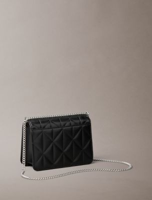 Женские сумки Calvin Klein Quilted Emblem Logo Mini Chain — фото 2
