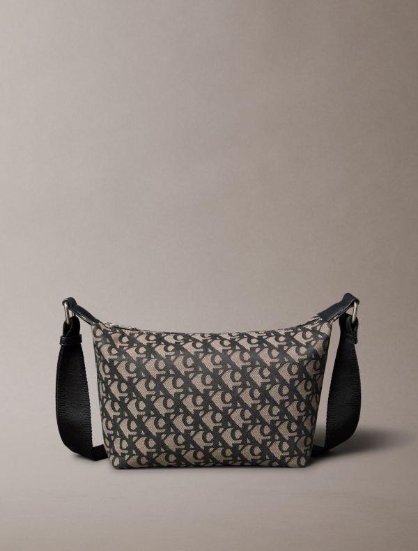 Сумка на плечо с жаккардовым