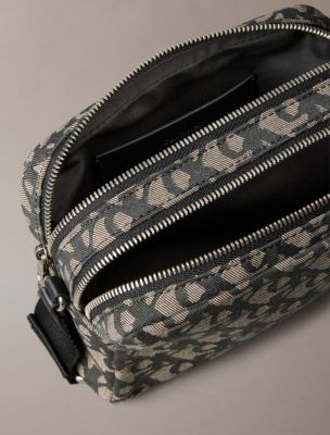 Женская сумка Calvin Klein Ultralight Double Zip Crossbody, цвет: Чёрный / Бежевый — фото 3