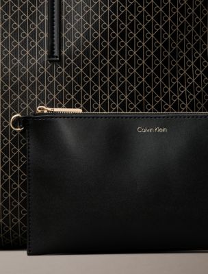 Женские сумки Calvin Klein Allover Emblem Logo Large with Pouch — фото 3