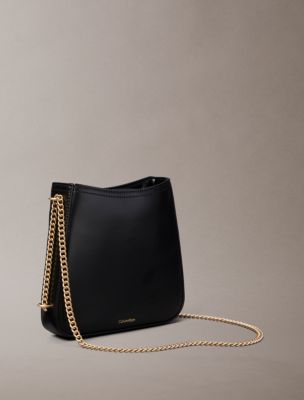 Женские сумки Calvin Klein Monogram Chain Saddle — фото 2