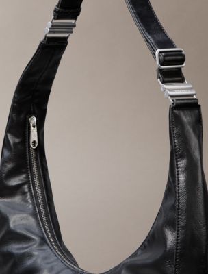 Женские сумки Calvin Klein Curved Convertible Crossbody — фото 4