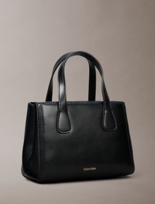 Женские сумки Calvin Klein Monogram Mini Tote Crossbody — фото 2