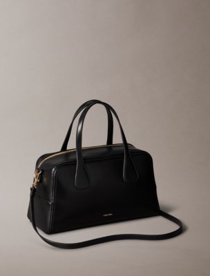 Женская сумка Calvin Klein Monogram Hardware Bowling, цвет: Чёрный — фото 2