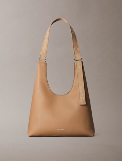 Женские сумки Calvin Klein Logo Strap Shoulder