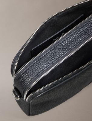 Женская сумка Calvin Klein Logo Strap Camera, цвет: Чёрный — фото 3