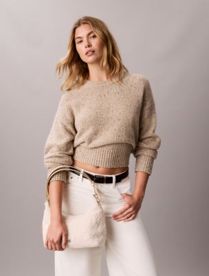 Женская сумка Calvin Klein Monogram Hardware Sherpa Shoulder, цвет: Берёзовый — фото 4