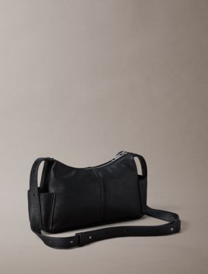 Женские сумки Calvin Klein Embossed Monologo Crossbody — фото 2