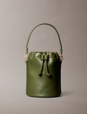 Pebble Grain Bucket Bag, Cypress