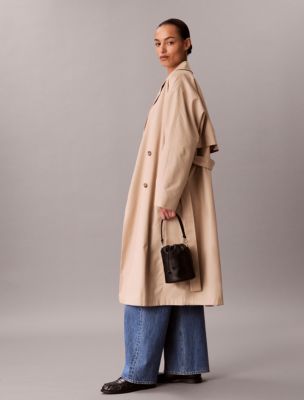 Женские сумки Calvin Klein Pebble Grain Bucket — фото 5