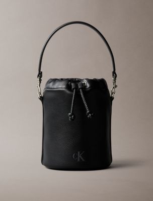 Pebble Grain Bucket Bag, Black