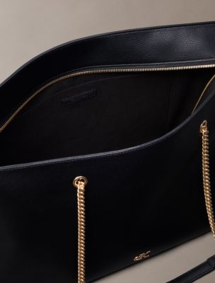 Женские сумки Calvin Klein Archive Hardware Chain Strap — фото 3
