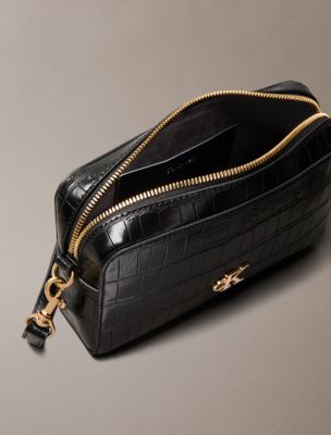 Женская сумка Calvin Klein Croc Minimal Monogram Camera, цвет: Чёрный — фото 3