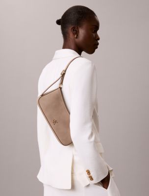 Женские сумки Calvin Klein Sueded Minimal Monogram Small Shoulder — фото 3