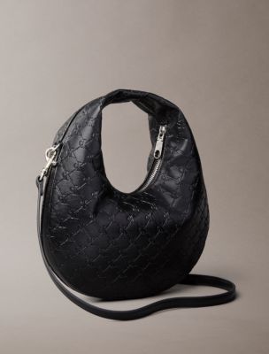 Женская сумка Calvin Klein Monogram Embossed Mini Shoulder, цвет: Чёрный — фото 2