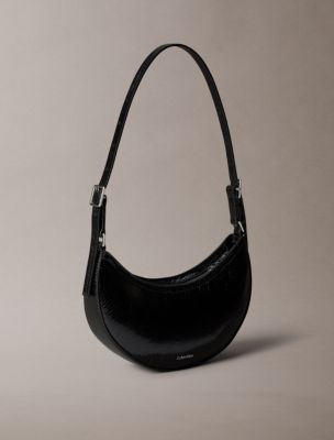 Женская сумка Calvin Klein Hardware Monogram Crescent Shoulder, цвет: Чёрный — фото 2