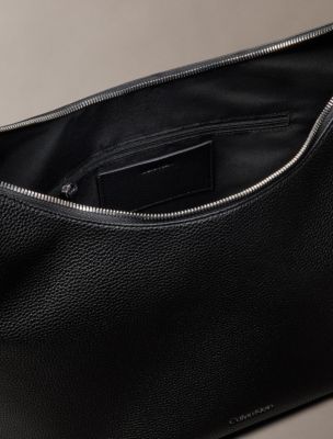 Женская сумка Calvin Klein Logo Strap Shoulder, цвет: Чёрный — фото 3