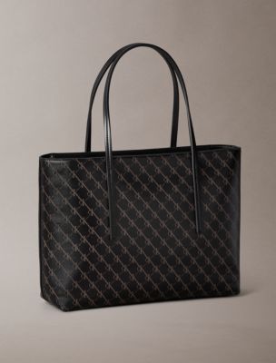 Женские сумки Calvin Klein Coated Monogram Logo Small — фото 2