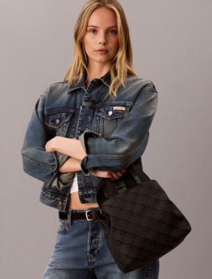 Женские сумки Calvin Klein Monogram Jacquard — фото 4