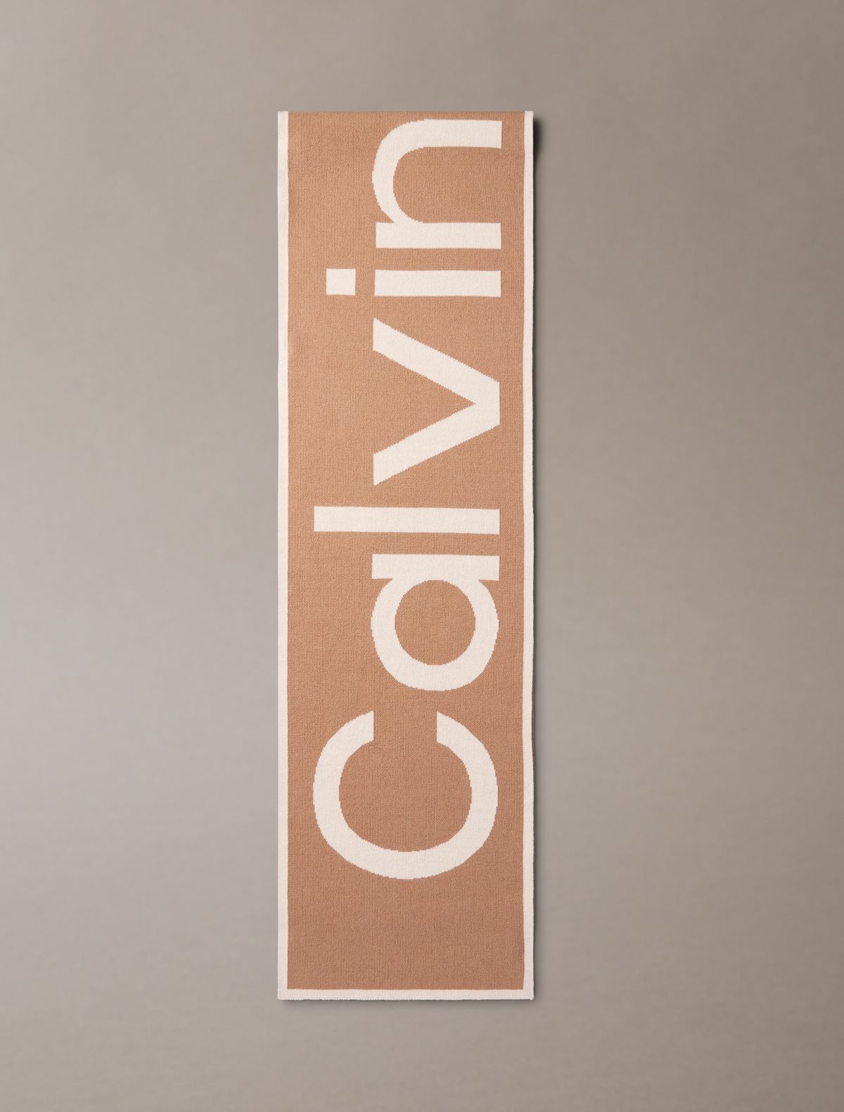 Bold Logo Two-Tone Jacquard Scarf