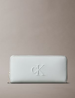 Sculpted Impression Zip Wallet, Sky Gray