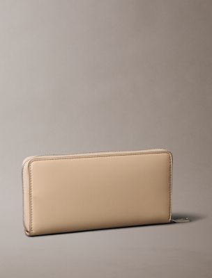 Sculpted Impression Zip Wallet | Calvin Klein