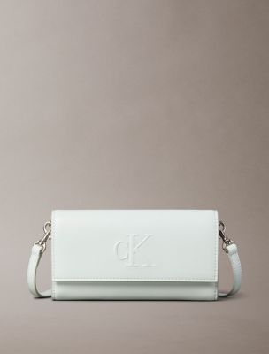 Sculpted Impression Wallet