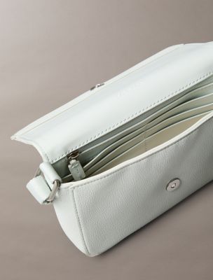 ショルダーバッグ   All Day Phone Flap Crossbody Bag 4K1028G_UB1_main
