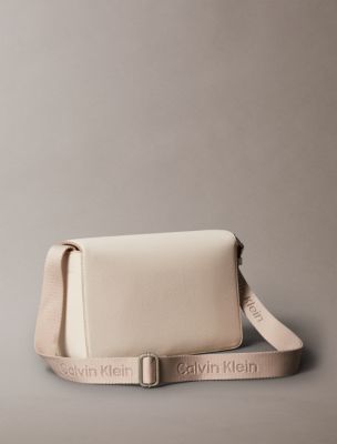 【 】All Day Flap Crossbody バッグ All Day Flap Crossbody Bag | Calvin Klein