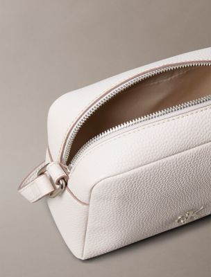 【  】Archive Hardware Camera Bag Archive Hardware Camera Bag | Calvin Klein
