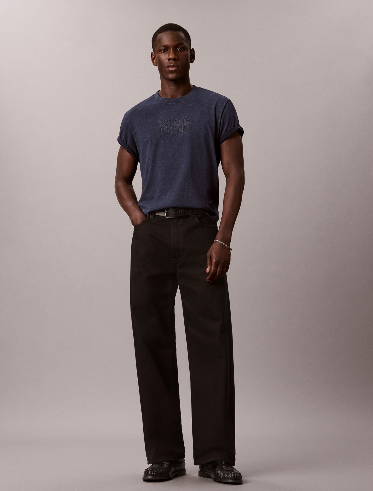 Powder Wash Crewneck Tee