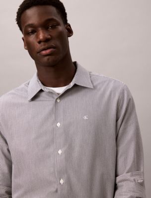 Мужские рубашки Calvin Klein Yarn-Dyed Stripe Seersucker Classic Button-Down Shirt — фото 2