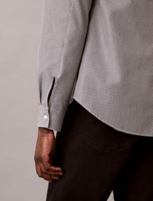 Мужские рубашки Calvin Klein Yarn-Dyed Stripe Seersucker Classic Button-Down Shirt — фото 4